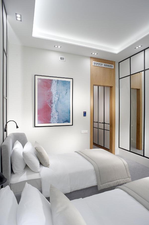 Neos Hotel Астана Екстериор снимка