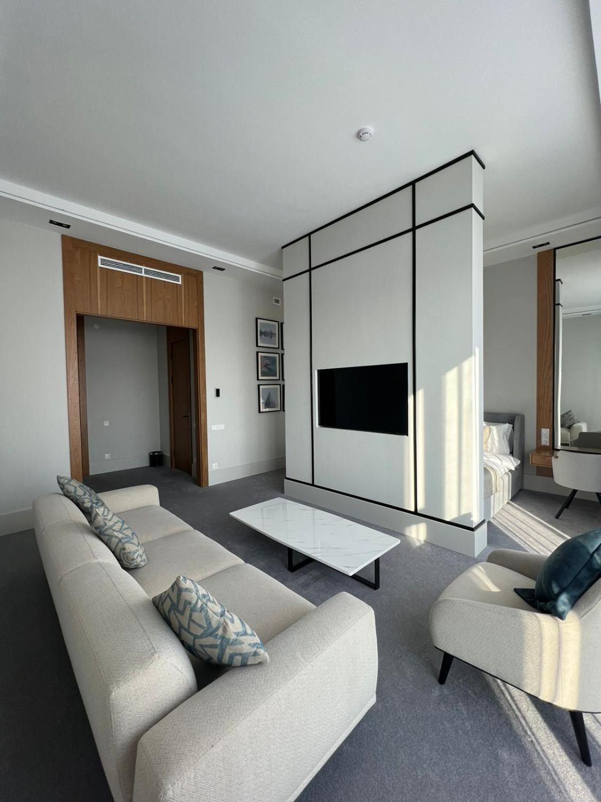 Neos Hotel Астана Екстериор снимка