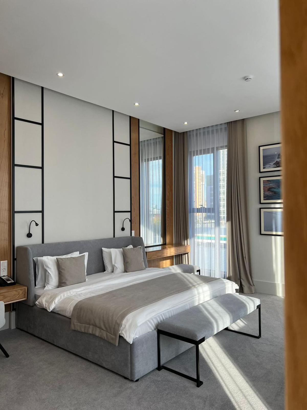 Neos Hotel Астана Екстериор снимка